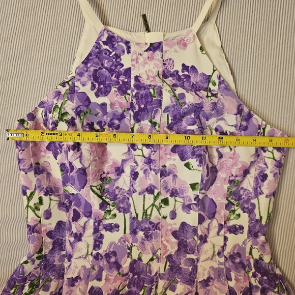 ADRIANNA PAPELL IVORY PURPLE FLORAL HALTER NECK SLEEVELESS FIT & FLARE DRESS - Picture 6 of 8